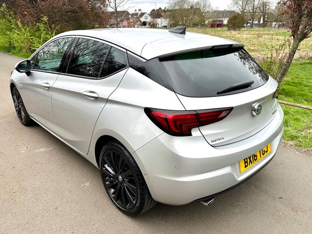 2016 VAUXHALL ASTRA 1.6 ELITE NAV CDTI BITURBO S/S 5d 158 BHP - Photo 11