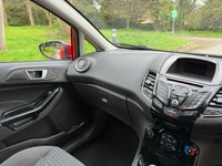 USED 2016 65 FORD FIESTA 1.2 ZETEC 3d 81 BHP 