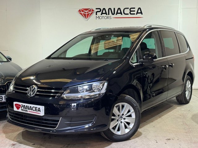 2018 68 Volkswagen Sharan 2.0 SE NAVIGATION TDI DSG 5d 148 BHP