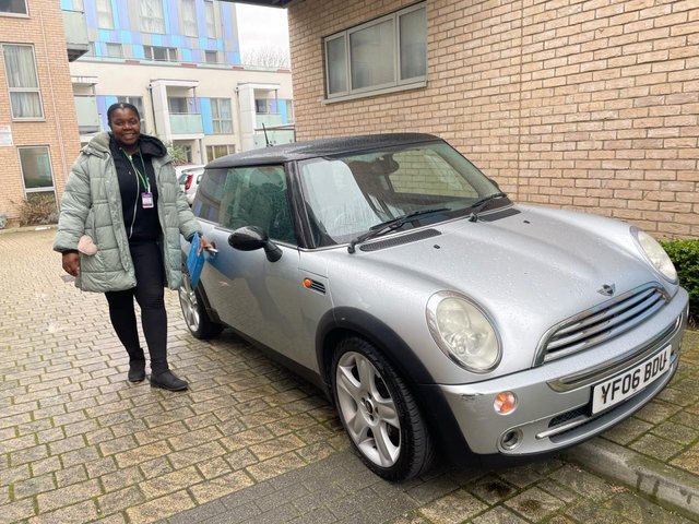 2006 06 MINI Hatch Cooper 1.6 COOPER 3d 114 BHP