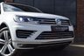 USED 2017 17 VOLKSWAGEN TOUAREG 3.0 V6 R-LINE PLUS TDI BLUEMOTION TECHNOLOGY 5d AUTO 259 BHP PAN ROOF / 2 OWNER / FULL HIST