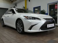 USED 2021 21 LEXUS ES 2.5 300H 4d 215 BHP SAT NAV LEATHER SUNROOF CAMERA PARKING SENSORS 1 OWNER 10 YR LEXUS WARRANTY