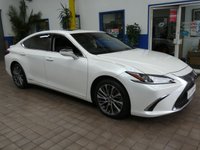 USED 2021 21 LEXUS ES 2.5 300H 4d 215 BHP SAT NAV LEATHER SUNROOF CAMERA PARKING SENSORS 1 OWNER 10 YR LEXUS WARRANTY