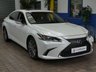 USED 2021 21 LEXUS ES 2.5 300H 4d 215 BHP SAT NAV LEATHER SUNROOF CAMERA PARKING SENSORS 1 OWNER 10 YR LEXUS WARRANTY
