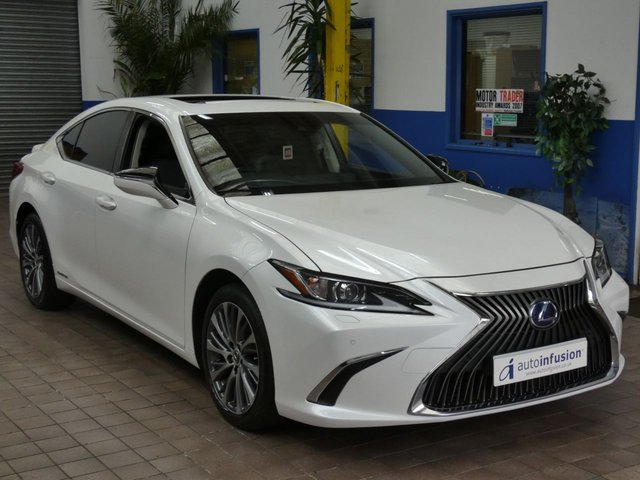 2021 21 Lexus Es 2.5 300H 4d 215 BHP
