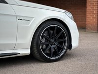 USED 2014 14 MERCEDES-BENZ E-CLASS 5.5L E63 AMG 4d AUTO 550 BHP 