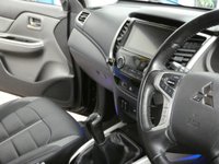USED 2019 19 MITSUBISHI L200 2.4 DI-D 4WD BARBARIAN DCB 178 BHP STUNNING EXAMPLE APP BASED SAT NAV ANDROID APPLE CARPLAY REAR CAMERA LEATHER HEATED SEATS 1 OWNER