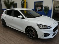 USED 2020 70 FORD FOCUS 1.0 ST-LINE X EDITION MHEV 5d 124 BHP SAT NAV HEATED SEATS CRUISE CONTROL PARKING SENSORS 1 OWNER SERVICE HISTORY 6 MONTHS GOLD WARRANTY