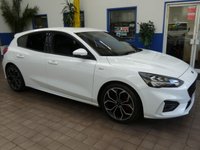 USED 2020 70 FORD FOCUS 1.0 ST-LINE X EDITION MHEV 5d 124 BHP SAT NAV HEATED SEATS CRUISE CONTROL PARKING SENSORS 1 OWNER SERVICE HISTORY 6 MONTHS GOLD WARRANTY
