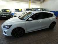 USED 2020 70 FORD FOCUS 1.0 ST-LINE X EDITION MHEV 5d 124 BHP SAT NAV HEATED SEATS CRUISE CONTROL PARKING SENSORS 1 OWNER SERVICE HISTORY 6 MONTHS GOLD WARRANTY