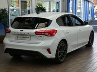 USED 2020 70 FORD FOCUS 1.0 ST-LINE X EDITION MHEV 5d 124 BHP SAT NAV HEATED SEATS CRUISE CONTROL PARKING SENSORS 1 OWNER SERVICE HISTORY 6 MONTHS GOLD WARRANTY
