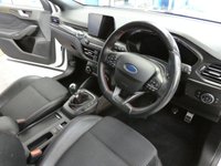 USED 2020 70 FORD FOCUS 1.0 ST-LINE X EDITION MHEV 5d 124 BHP SAT NAV HEATED SEATS CRUISE CONTROL PARKING SENSORS 1 OWNER SERVICE HISTORY 6 MONTHS GOLD WARRANTY