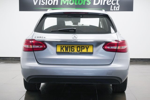 2016 MERCEDES-BENZ C-CLASS 2.1L C220 D SE EXECUTIVE 5d AUTO 170 BHP - Photo 3