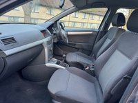 USED 2009 59 VAUXHALL ASTRA 1.6 CLUB 5d 115 BHP 