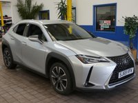 USED 2019 69 LEXUS UX 2.0 250H 5d 108 BHP SAT NAV HEATED SEATS HEATED STEERING WHEEL REAR VIEW CAMERA PARKING SENSORS 1 OWNER LEXUS WARRANTY TILL SEPT 2029