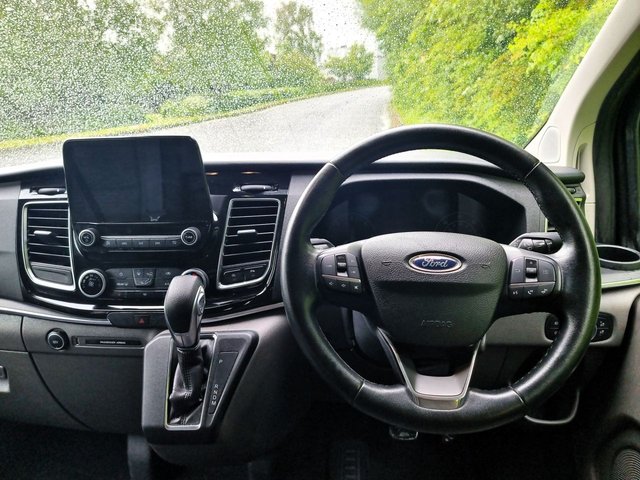 View our FORD TOURNEO CUSTOM