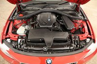 USED 2016 16 BMW 4 SERIES 2.0 420D XDRIVE LUXURY 2d 188 BHP WITH FACTORY EXTRAS AND A STUNNING MAGNOLIA INTERIOR