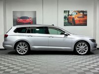 USED 2019 19 VOLKSWAGEN PASSAT 2.0 GT TDI DSG 5d 188 BHP PAN ROOF / PRO NAV / LEATHER