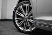 USED 2019 19 VOLKSWAGEN PASSAT 2.0 GT TDI DSG 5d 188 BHP PAN ROOF / PRO NAV / LEATHER