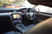 USED 2019 19 VOLKSWAGEN PASSAT 2.0 GT TDI DSG 5d 188 BHP PAN ROOF / PRO NAV / LEATHER