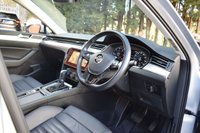 USED 2019 19 VOLKSWAGEN PASSAT 2.0 GT TDI DSG 5d 188 BHP PAN ROOF / PRO NAV / LEATHER