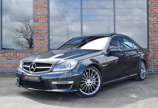 2013 63 Mercedes-Benz C-Class 6.2 C63 AMG 4d 457 BHP
