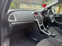 USED 2011 61 VAUXHALL ASTRA 1.6 SRI 5d 177 BHP 