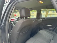 USED 2011 61 VAUXHALL ASTRA 1.6 SRI 5d 177 BHP 