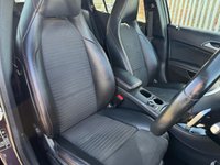 USED 2015 65 MERCEDES-BENZ GLA CLASS 2.1 GLA 200 D AMG LINE 5d 134 BHP 18 INCH ALLOYS +   PRIVACY GLASS +   HALF LEATHER TRIM +   ULEZ COMPLIANT +   DUAL ZONE CLIMATE CONTROL +   BLUETOOTH CONNECTIVITY +   NAVIGATION SYSTEM +   CRUISE CONTROL +   AUTOMATIC HEADLIGHTS +  PADDLE SHIFTERS +   USB CONNECTION +   ELECTRIC TAILGATE +