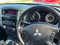 USED 2015 15 MITSUBISHI SHOGUN 3.2 DI-D SG2 3d 197 BHP 