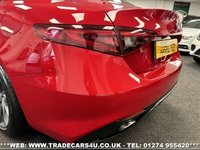 USED 2017 67 ALFA ROMEO GIULIA 2.0 TB VELOCE 4d 280 BHP UK DELIVERY FLAT FEE &pound;175 (SUBJECT TO DEAL) *OVER 100 IMAGES ON OUR WEBSITE*BESPOKE FINANCE ARRANGED*PART EXCHANGE WELCOME*ALL VEHICLES HPI CLEAR