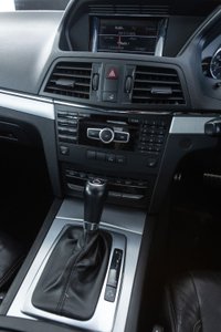 USED 2013 13 MERCEDES-BENZ E-CLASS 2.1 E250 CDI BLUEEFFICIENCY S/S SPORT 2d 204 BHP GREAT SERVICE HISTORY, 250 CDI
