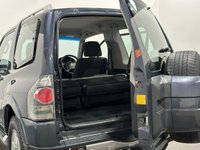 USED 2009 59 MITSUBISHI SHOGUN 3.2 GLX EQUIPPE SWB DI-D 3d 160 BHP Automatic