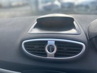 USED 2007 57 RENAULT CLIO 1.6 DYNAMIQUE VVT 5d 110 BHP 