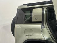 USED 2020 20 LAND ROVER DEFENDER 2.0 SE 5d 237 BHP Panoramic Glass Slide Roof