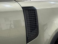 USED 2020 20 LAND ROVER DEFENDER 2.0 SE 5d 237 BHP Panoramic Glass Slide Roof