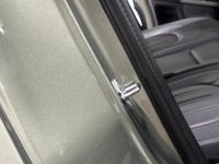 USED 2020 20 LAND ROVER DEFENDER 2.0 SE 5d 237 BHP Panoramic Glass Slide Roof