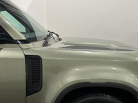 USED 2020 20 LAND ROVER DEFENDER 2.0 SE 5d 237 BHP Panoramic Glass Slide Roof