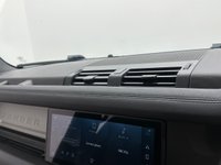 USED 2020 20 LAND ROVER DEFENDER 2.0 SE 5d 237 BHP Panoramic Glass Slide Roof