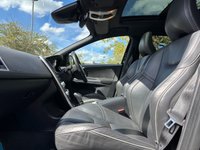 USED 2017 67 VOLVO XC60 2.4 D4 R-DESIGN LUX NAV AWD 5d 187 BHP 20in GLOSS BLACK-C/C-FAMILY PACK