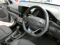 USED 2020 70 HYUNDAI IONIQ 1.6 PREMIUM SE MHEV 5d 140 BHP SAT NAV LEATHER HEATED VENTILATED SEATS HEATED STEERING WHEEL REAR CAMERA 1 OWNER SERVICE HISTORY HYUNDAI WARRANTY OCT 2025