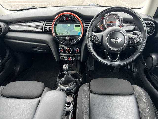 View our MINI HATCH COOPER