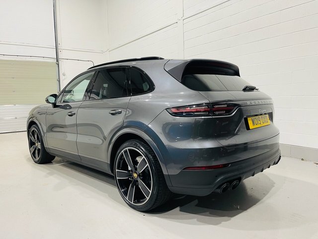 View our PORSCHE CAYENNE