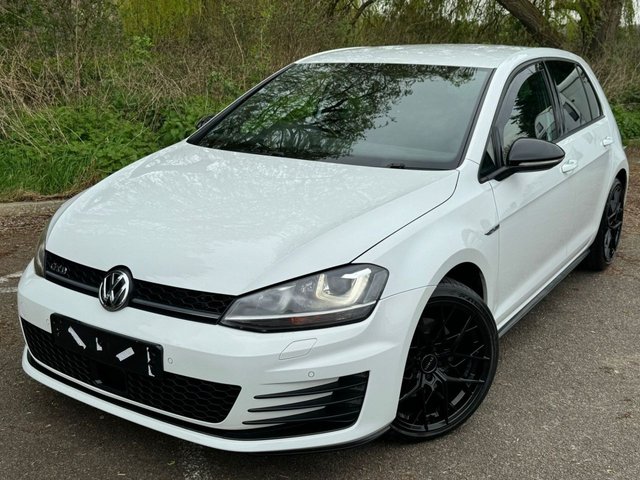 View our VOLKSWAGEN GOLF
