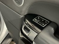 USED 2015 15 LAND ROVER RANGE ROVER 5.0 V8 AUTOBIOGRAPHY 5d 510 BHP Deployable Side Steps, Panoramic Glass Slide Sunroof, Deployable Towbar, Striking Indus Silver , Ebony Black Leather