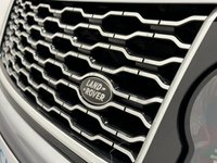 USED 2015 15 LAND ROVER RANGE ROVER 5.0 V8 AUTOBIOGRAPHY 5d 510 BHP Deployable Side Steps, Panoramic Glass Slide Sunroof, Deployable Towbar, Striking Indus Silver , Ebony Black Leather