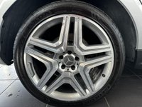 USED 2014 14 MERCEDES-BENZ M-CLASS 5.5 ML63 AMG 5d 525 BHP AIR SUSPENSION - AMG BODY STYLING KIT - COMAND NAVIGATION - HARMON KARDON - AMBIENT LIGHTING - ALPACA GREY LEATHER