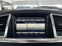 USED 2014 14 MERCEDES-BENZ M-CLASS 5.5 ML63 AMG 5d 525 BHP AIR SUSPENSION - AMG BODY STYLING KIT - COMAND NAVIGATION - HARMON KARDON - AMBIENT LIGHTING - ALPACA GREY LEATHER
