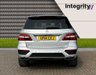 USED 2014 14 MERCEDES-BENZ M-CLASS 5.5 ML63 AMG 5d 525 BHP AIR SUSPENSION - AMG BODY STYLING KIT - COMAND NAVIGATION - HARMON KARDON - AMBIENT LIGHTING - ALPACA GREY LEATHER