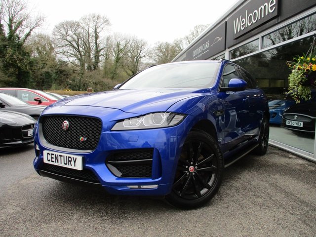 2017 67 Jaguar F-Pace 2.0 R-SPORT AWD 5d 178 BHP